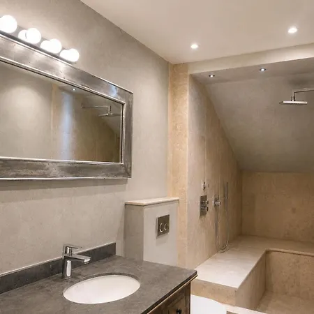 Les Hauts De Constance, Swimming Pool &